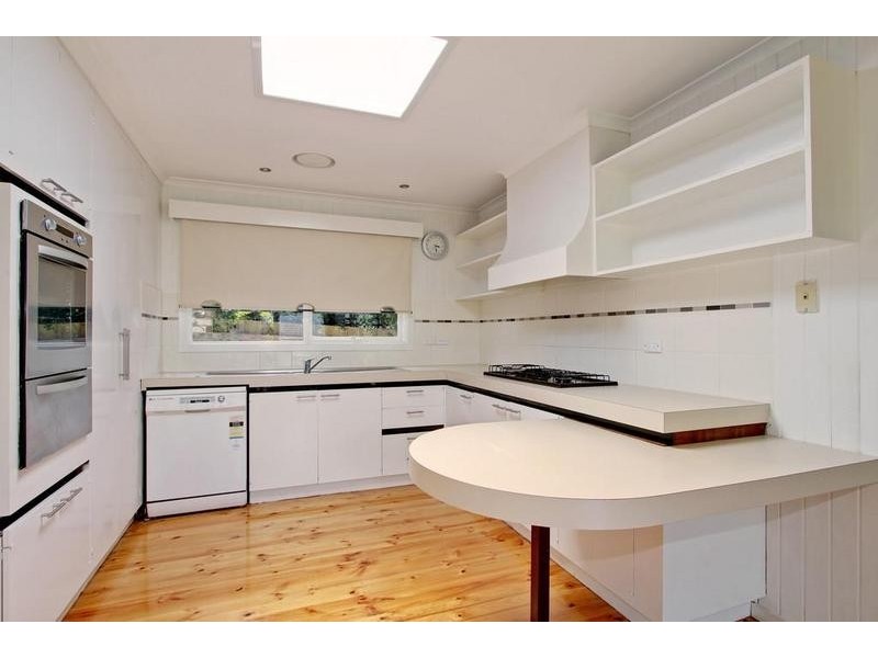 34 Landscape Drive, Mooroolbark VIC 3138