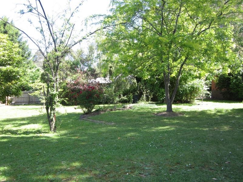 2/79 Lusher Road, Croydon VIC 3136