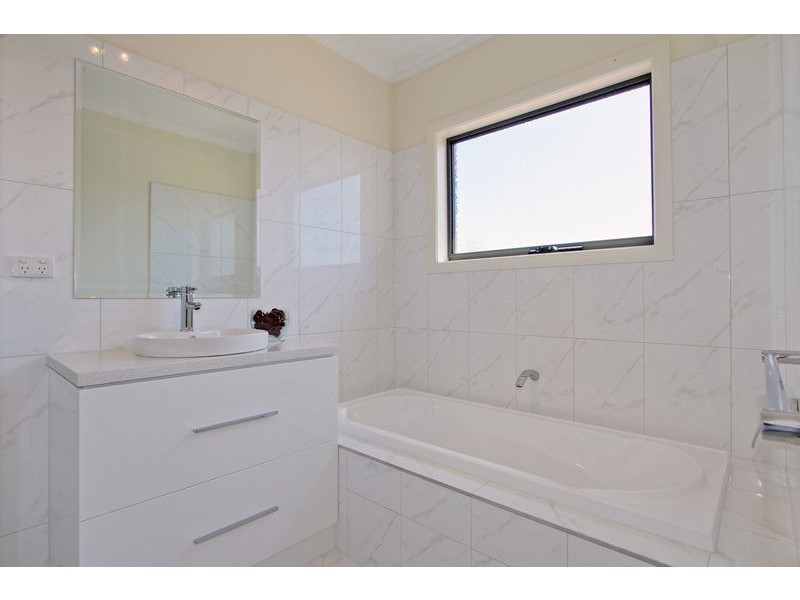 9 Scurry Drive, Croydon VIC 3136