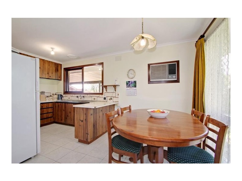 9 Belinda Close, Kilsyth VIC 3137