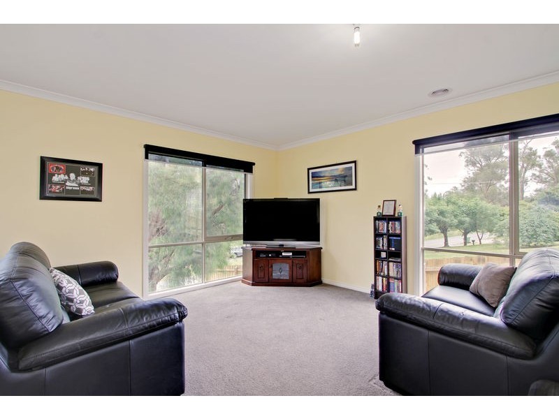 22 Old Warburton Road, Seville VIC 3139