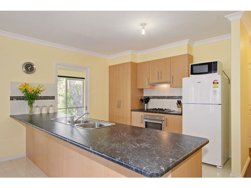 22 Old Warburton Road, Seville VIC 3139