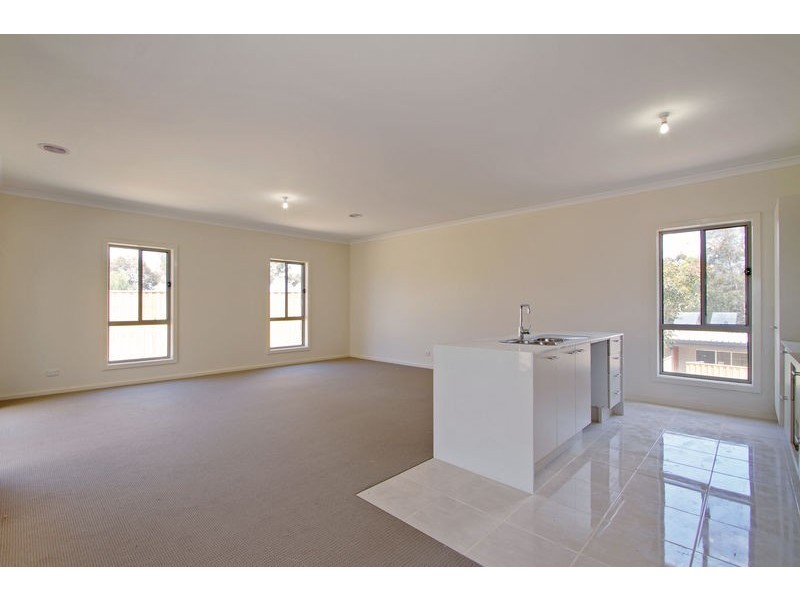 B1/71-73 Albert Hill Road, Lilydale VIC 3140