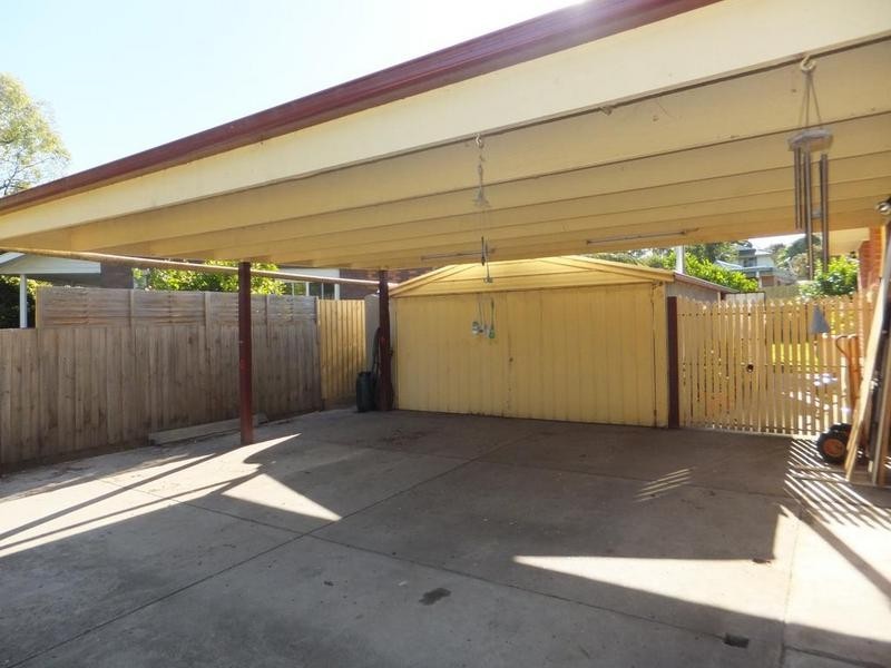 13 Rozelle Avenue, Ringwood East VIC 3135