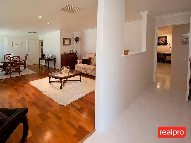 2 Godwin Avenue, Manning WA 6152