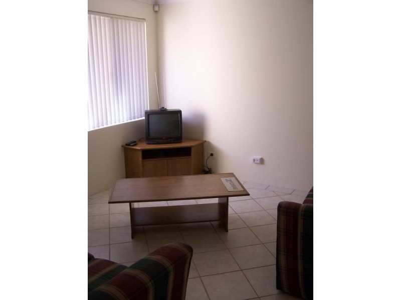 2/110 Walpole Street, Bentley WA 6102