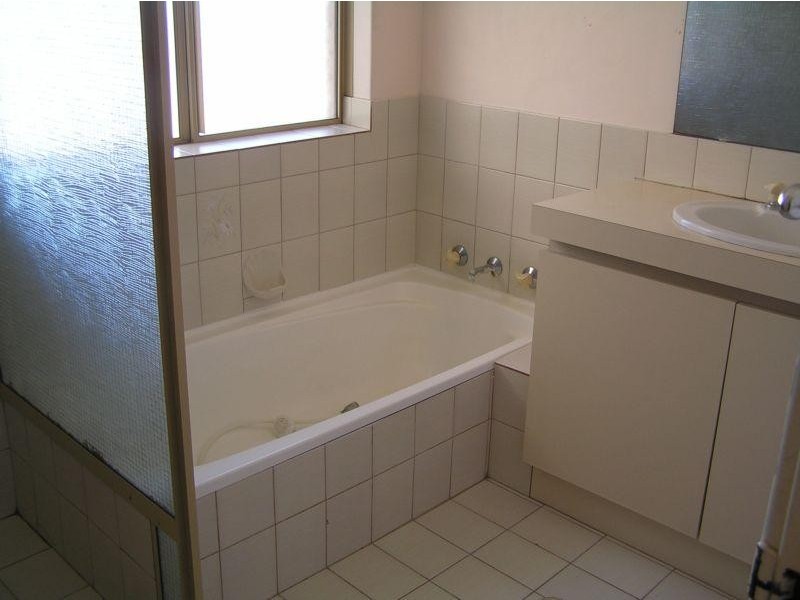 2/290 Mill Point Road, South Perth WA 6151