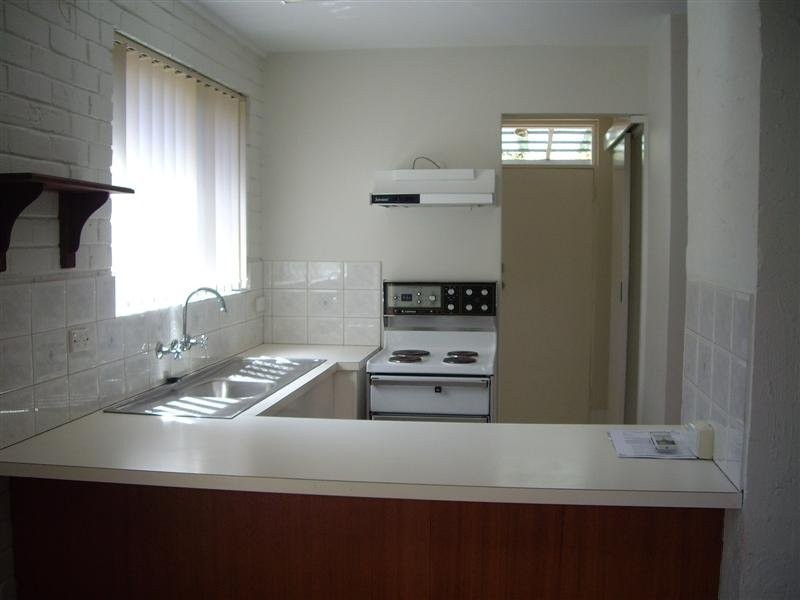 3/64 Robert Street, Como WA 6152