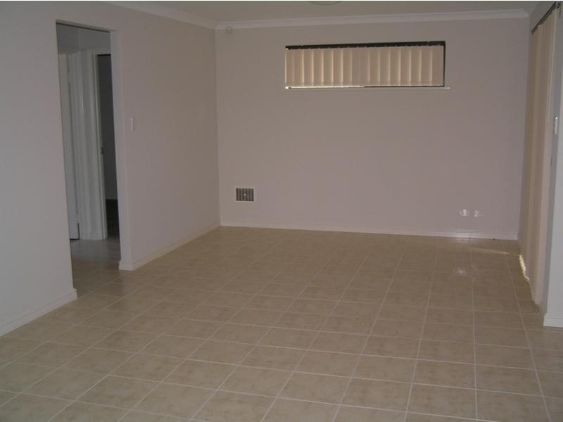 9 Devonshire Terrace, Armadale WA 6112