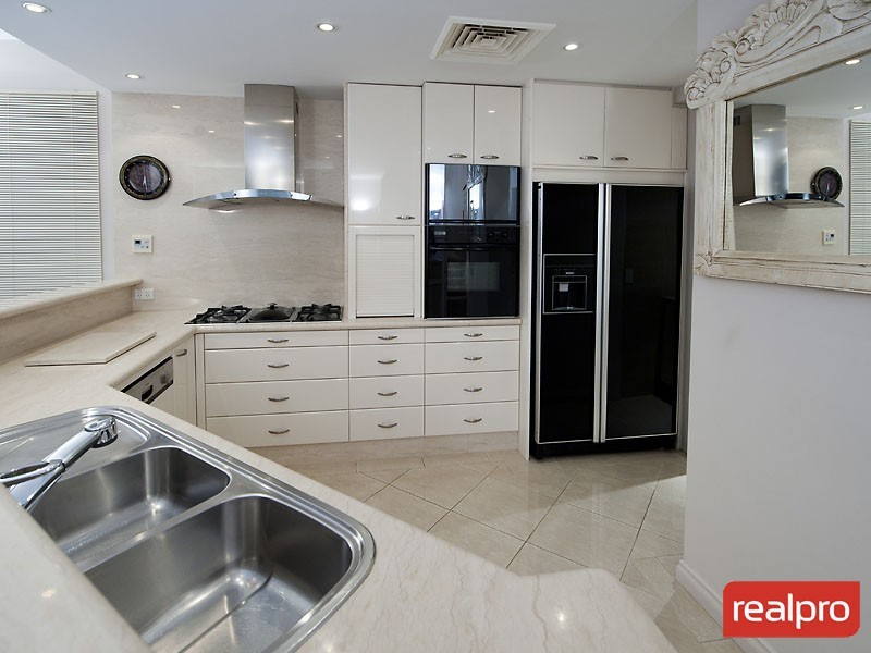 6/29 Mill Point Road, South Perth WA 6151