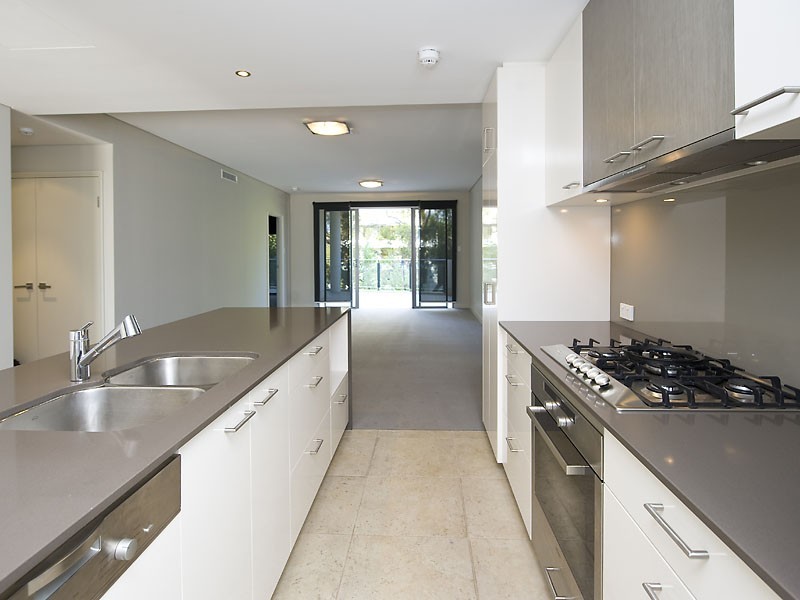 2/31 Mill Point Road, South Perth WA 6151