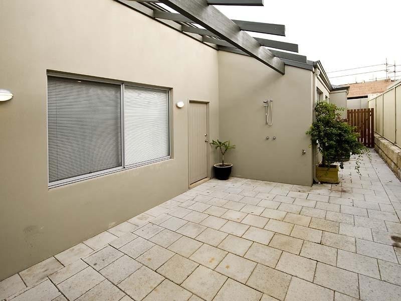 1B Craigie Crescent, Manning WA 6152