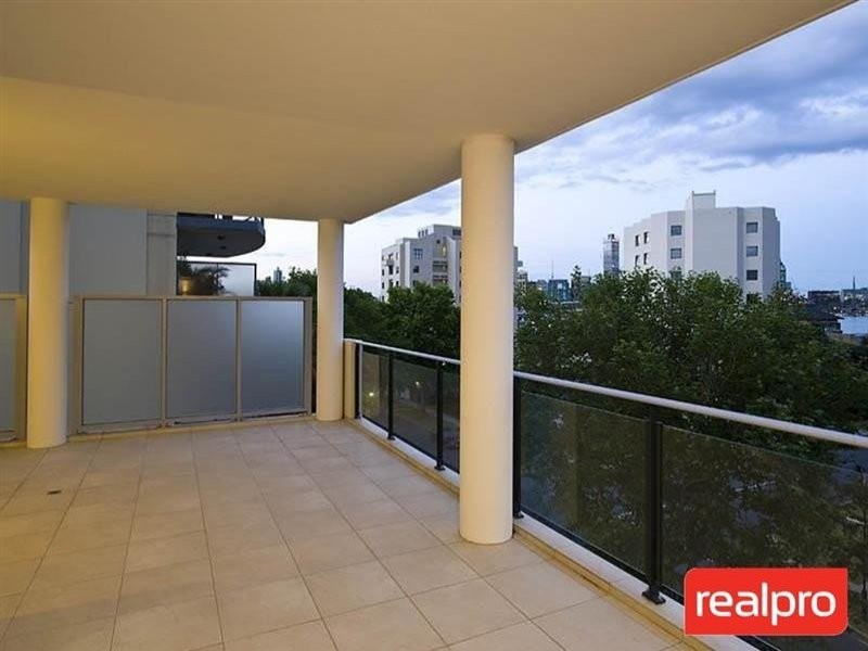 7/31 Mill Point Road, South Perth WA 6151