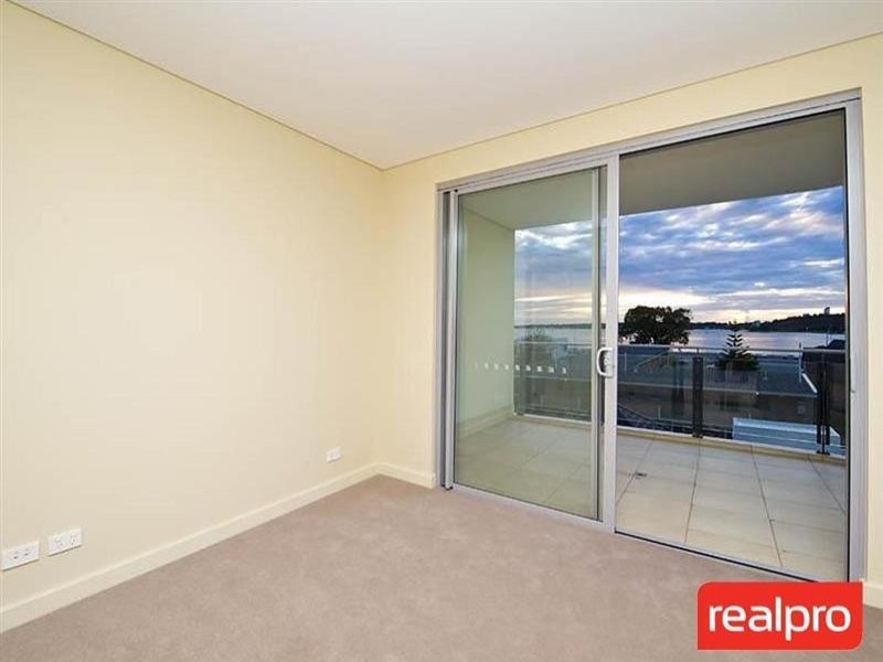 7/31 Mill Point Road, South Perth WA 6151