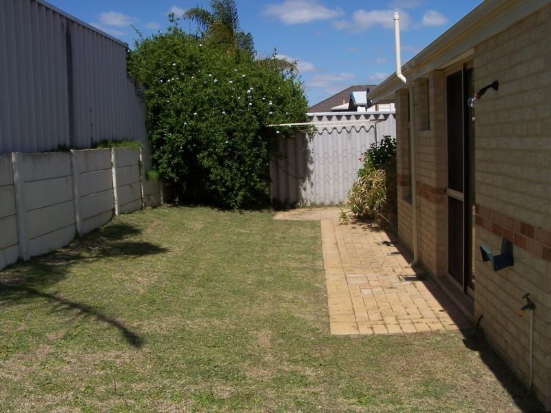 28 Fairpark Retreat, Landsdale WA 6065