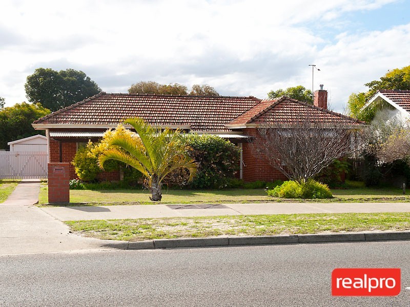 102 Manning Road, Manning WA 6152