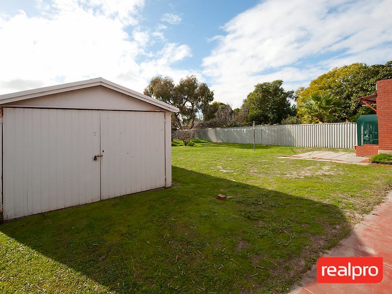 102 Manning Road, Manning WA 6152