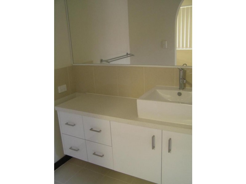 18 Cashel Avenue, Waterford WA 6152