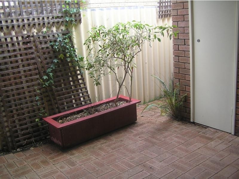 5/10 Gardner Street, Como WA 6152