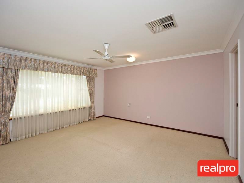 27 Klem Avenue, Salter Point WA 6152