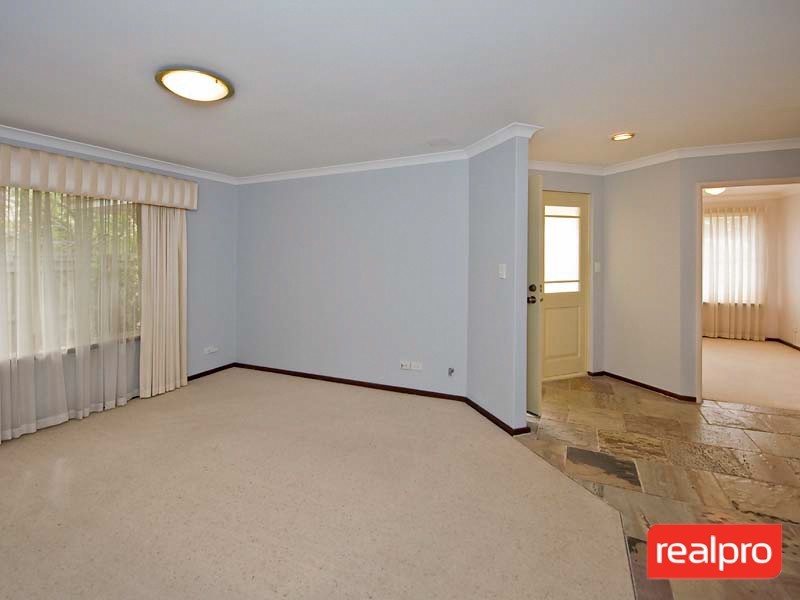 27 Klem Avenue, Salter Point WA 6152