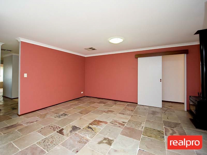 27 Klem Avenue, Salter Point WA 6152