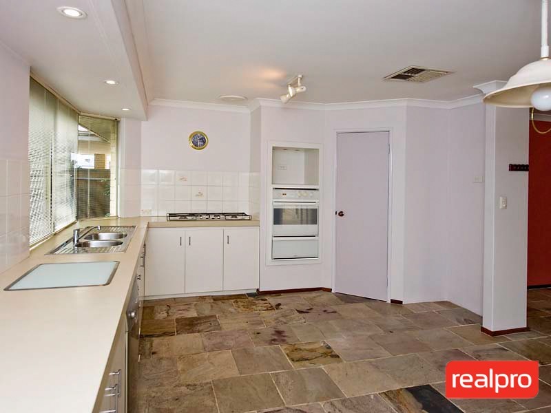 27 Klem Avenue, Salter Point WA 6152