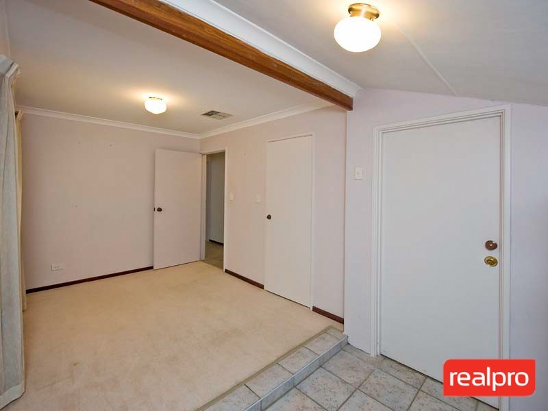 27 Klem Avenue, Salter Point WA 6152