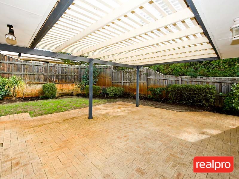 27 Klem Avenue, Salter Point WA 6152