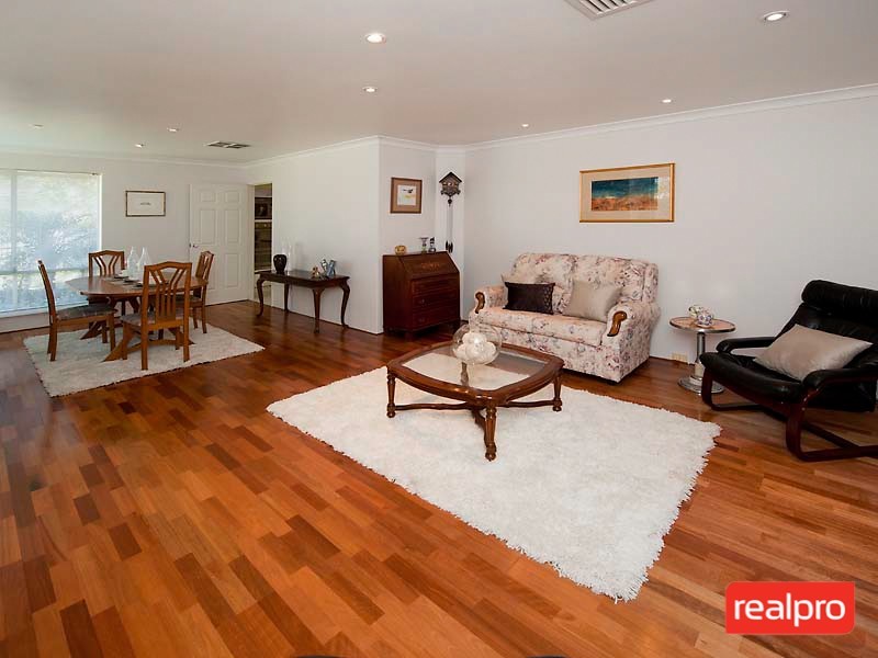 2 Godwin Avenue, Manning WA 6152