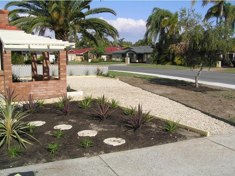 18 Cashel Way, Waterford WA 6152
