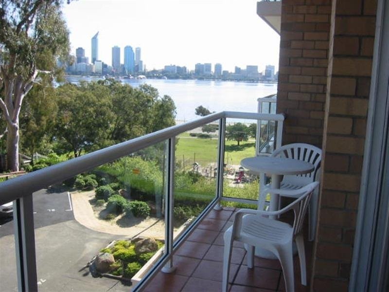 34/150 Mill Point Road, South Perth WA 6151