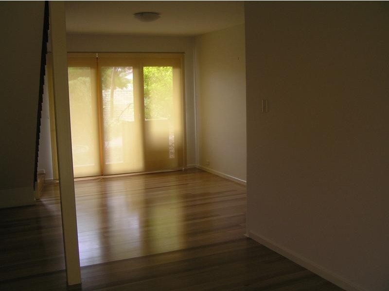 2/286 Mill Point Road, South Perth WA 6151