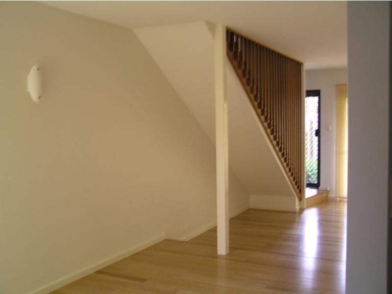 2/286 Mill Point Road, South Perth WA 6151