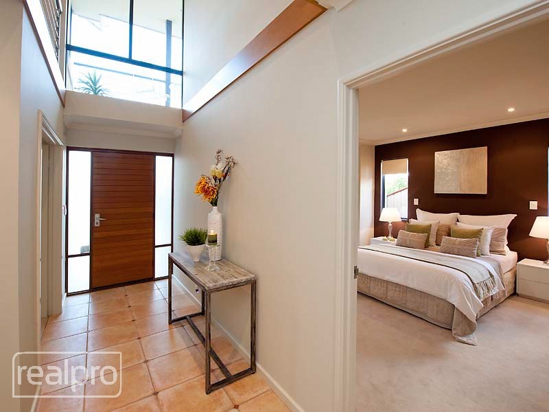 62 Hope Avenue, Manning WA 6152