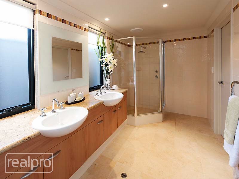 62 Hope Avenue, Manning WA 6152