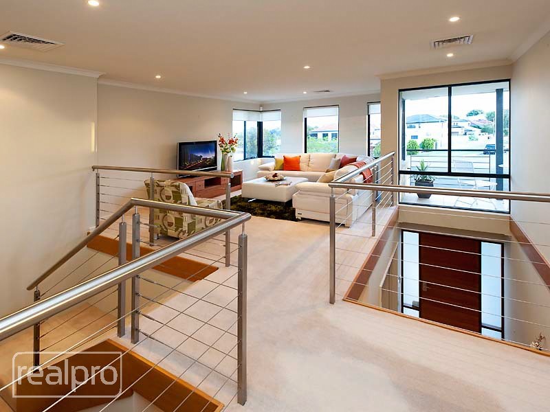 62 Hope Avenue, Manning WA 6152