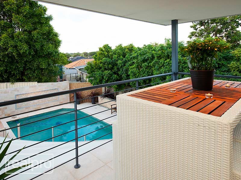 62 Hope Avenue, Manning WA 6152