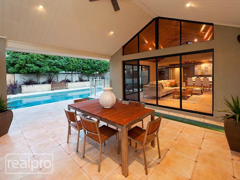 62 Hope Avenue, Manning WA 6152