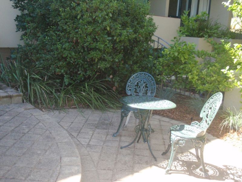 2/16 Hensman Street, South Perth WA 6151