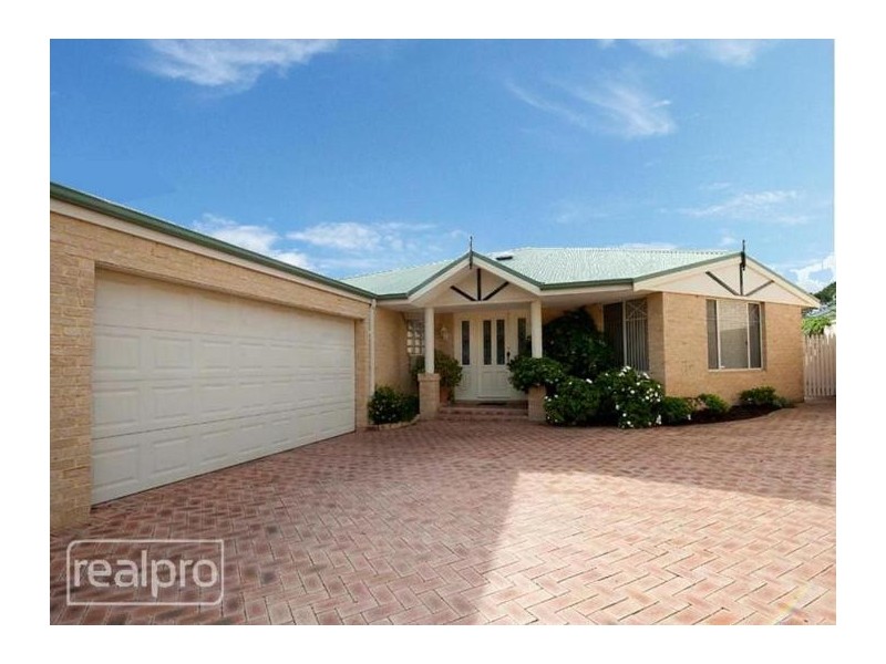 32 Godwin Avenue, Manning WA 6152