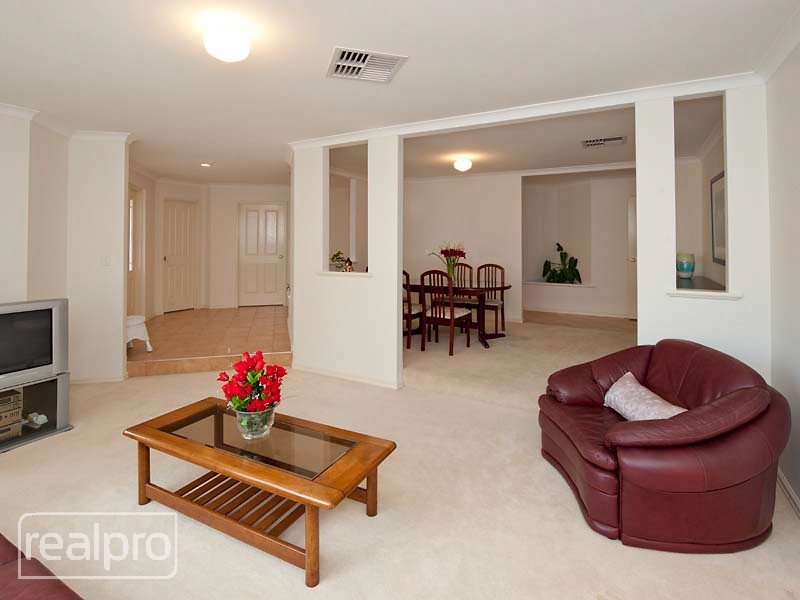 32 Godwin Avenue, Manning WA 6152