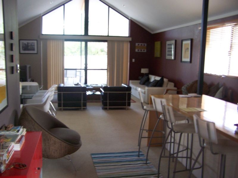 83 Cloister, Manning WA 6152