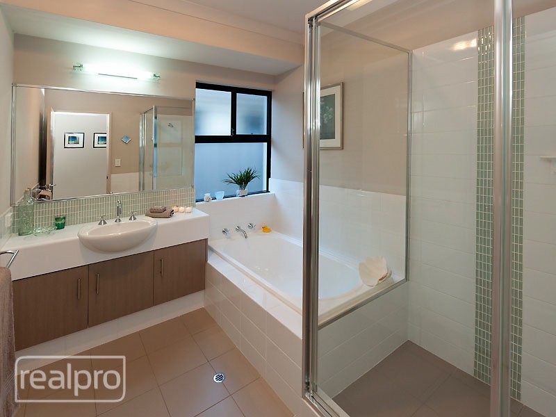 22 Bickley Crescent, Manning WA 6152