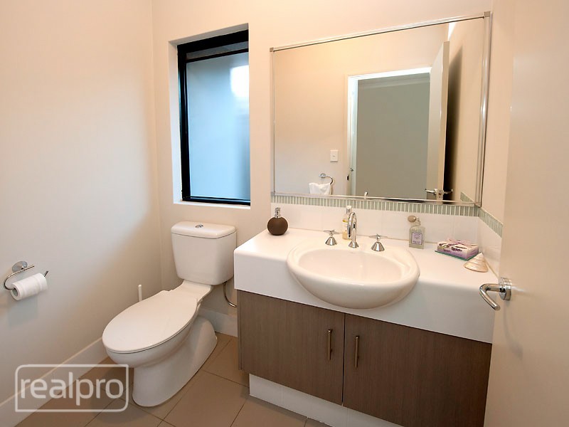 22 Bickley Crescent, Manning WA 6152