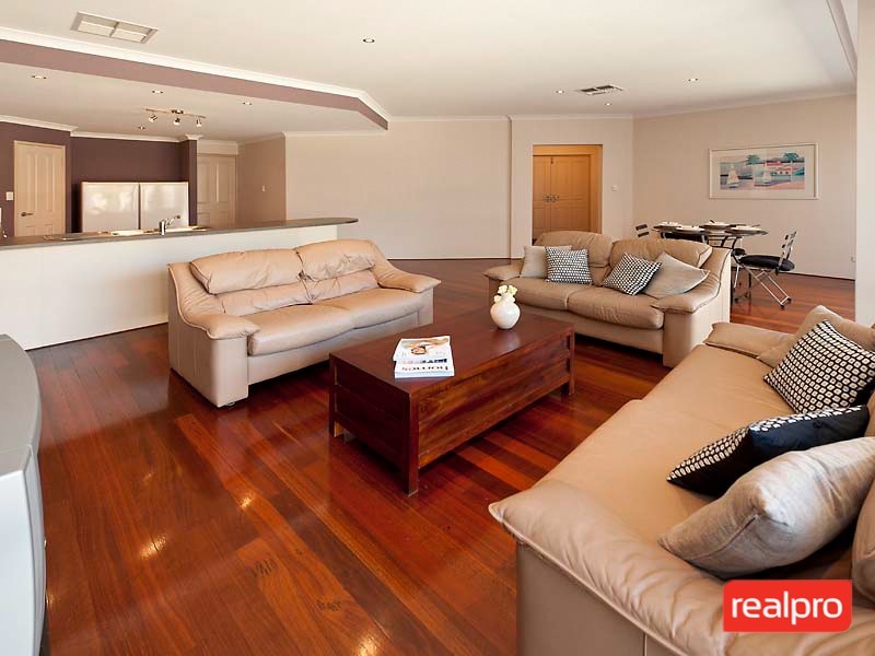 2/49 Griffin Crescent, Manning WA 6152