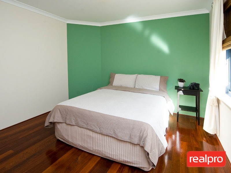 2/49 Griffin Crescent, Manning WA 6152