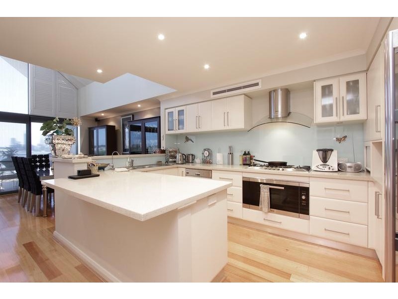 20/296 Mill Point Road, South Perth WA 6151