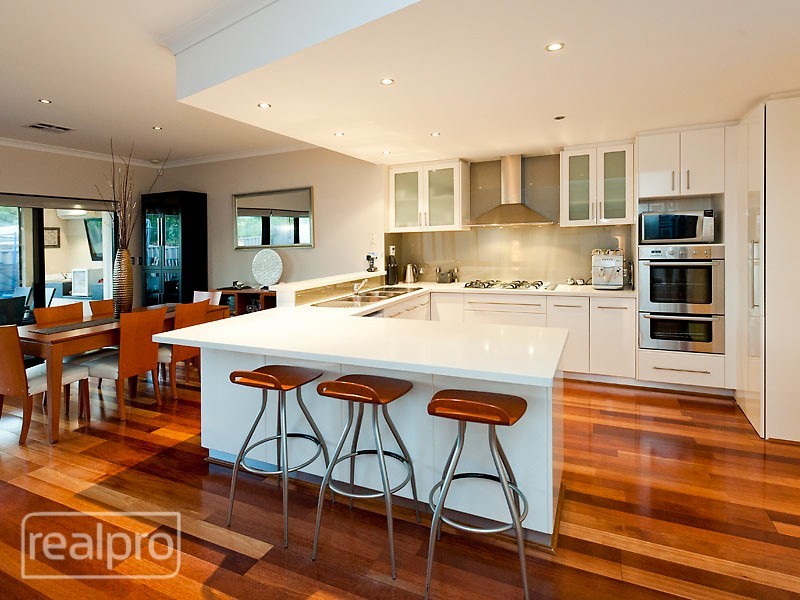 22A Bickley Crescent, Manning WA 6152