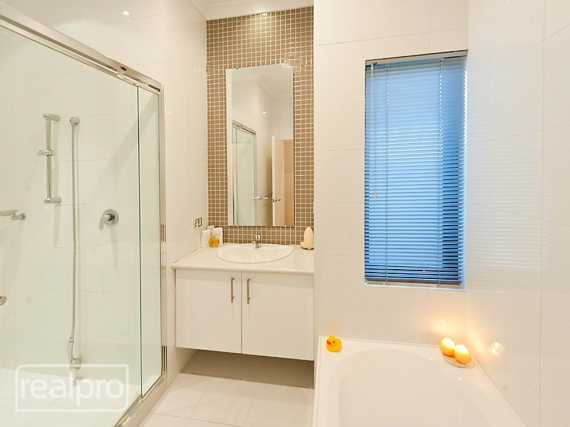 22A Bickley Crescent, Manning WA 6152